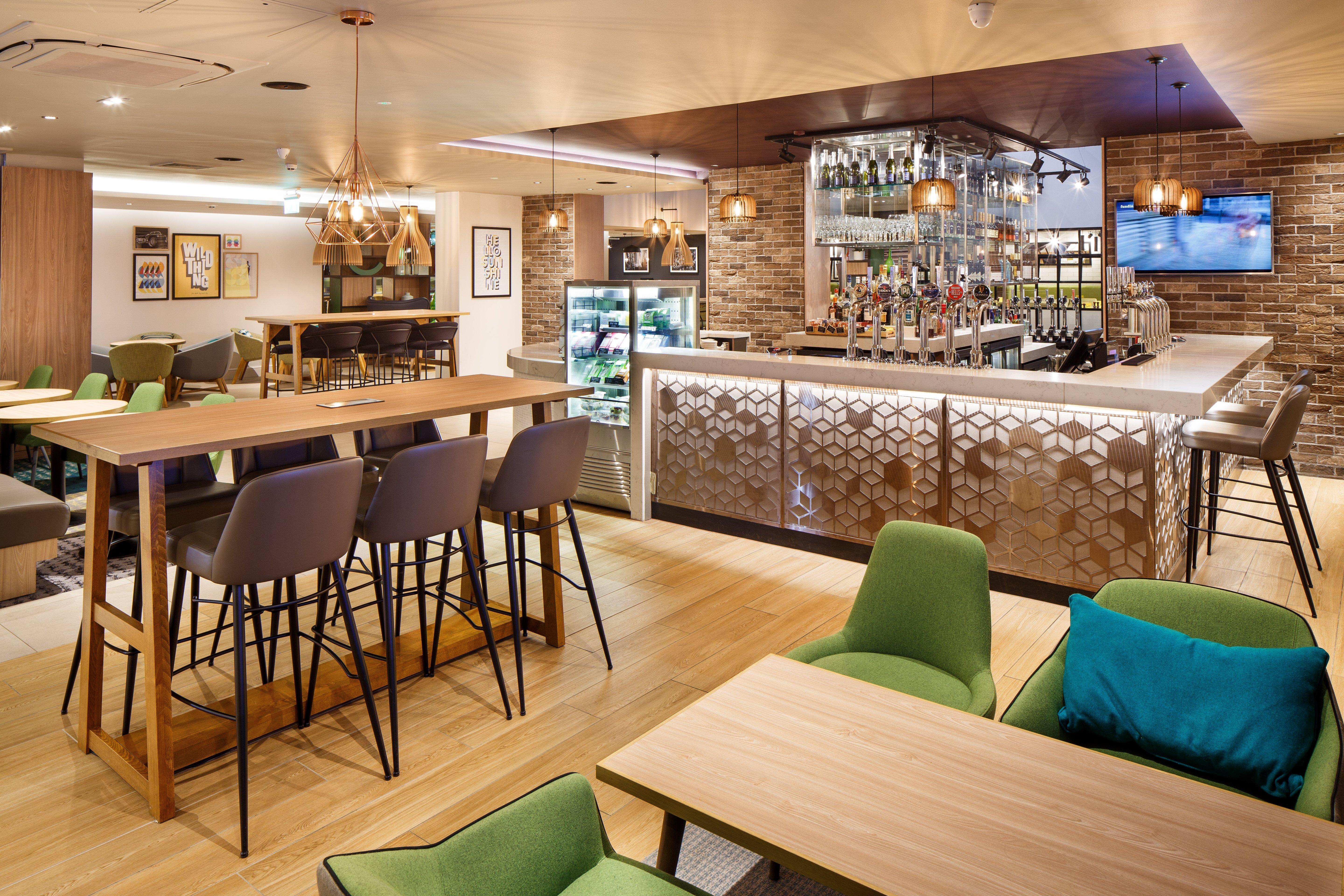 Holiday Inn Brentwood By Ihg Exterior foto