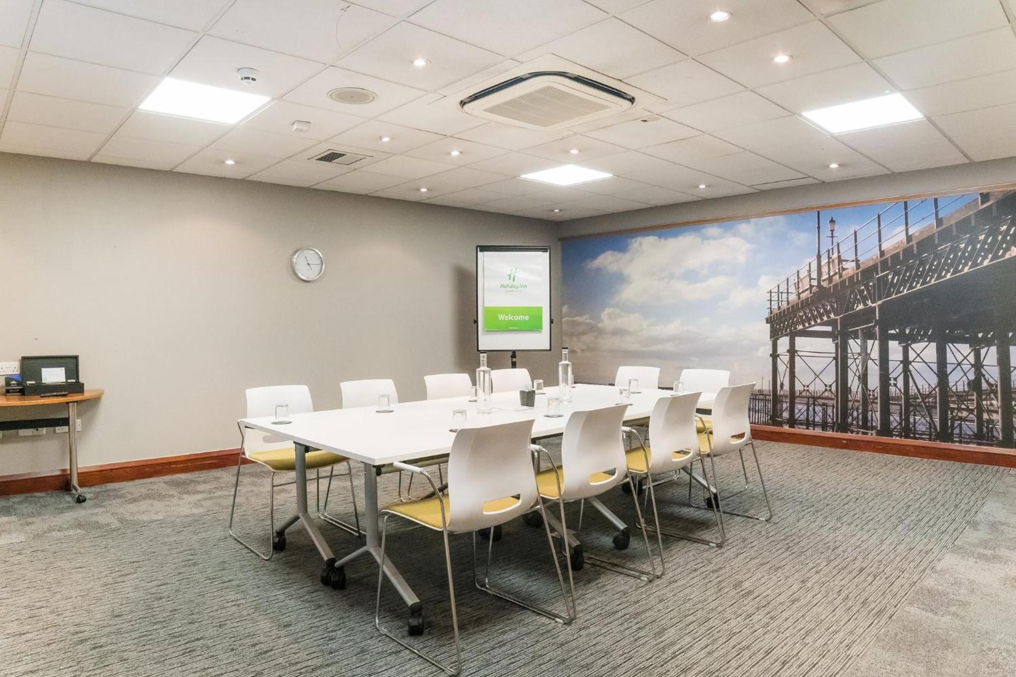 Holiday Inn Brentwood By Ihg Exterior foto